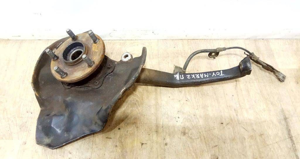 ступица передняя левая Toyota Mark II 7 поколение X90 1994, 2.5 л., i, 1JZ-GE, бензин, АКПП, белый, седан, полный привод, правый руль, 4350222080 - фото №1