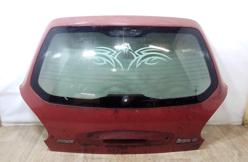 крышка багажника (дверь 3-5) Fiat Bravo 1 поколение 1996, красный - фото №1