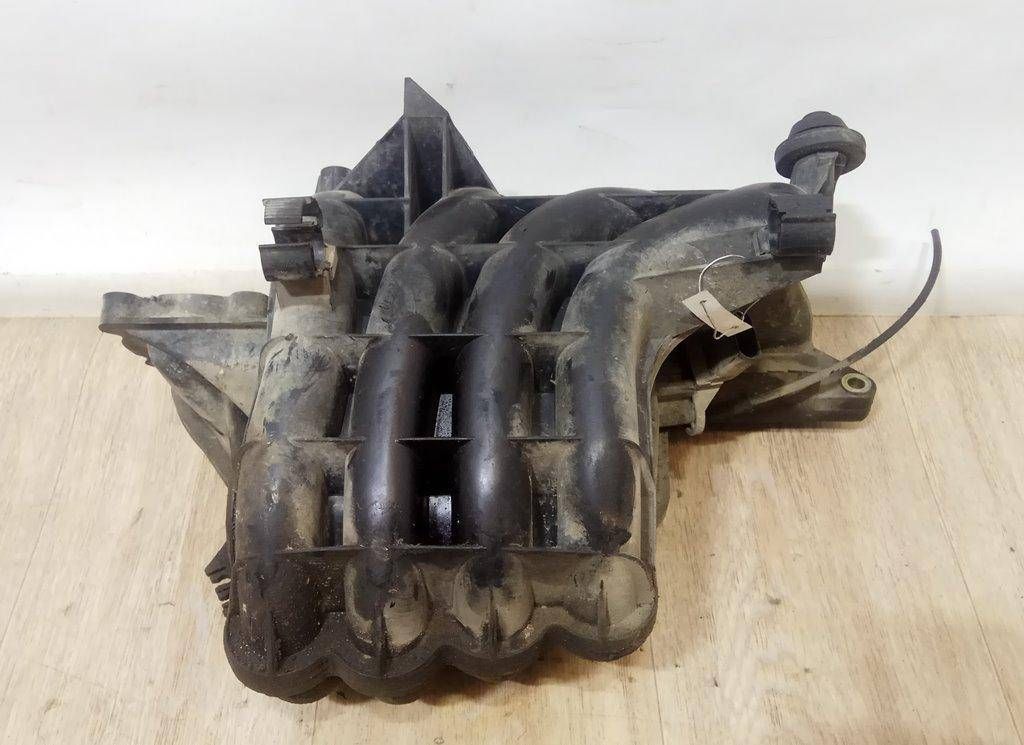 коллектор впускной Volkswagen Golf 3 поколение 1999, 1.4 л., i, бензин, 0261230031, 06B906051 - фото №1