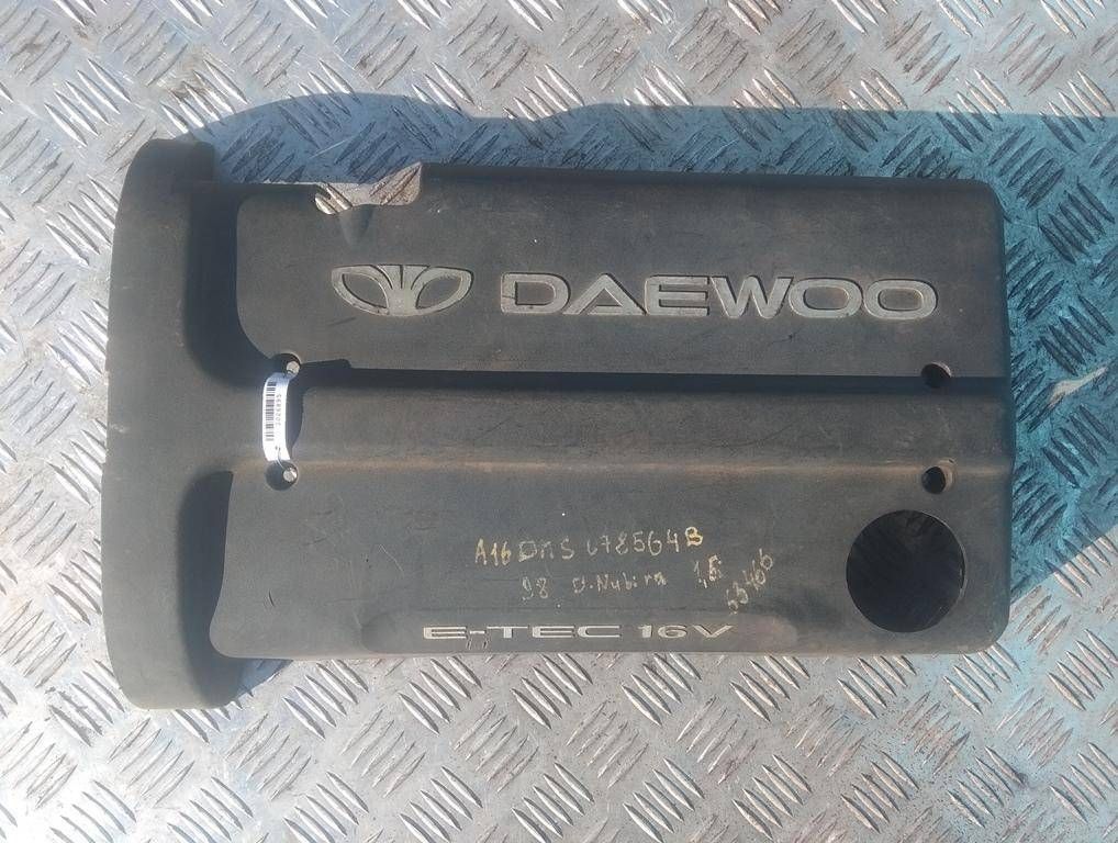 декоративная крышка двигателя Daewoo Nubira J100 1998, 1.6 л., i, бензин, A16DMC - фото №1