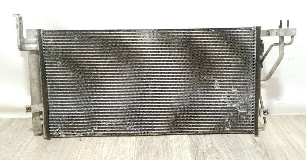 радиатор кондиционера Hyundai Sonata EF 2000, 2.0 л., i, бензин, 9760638001, 9760638002 - фото №1