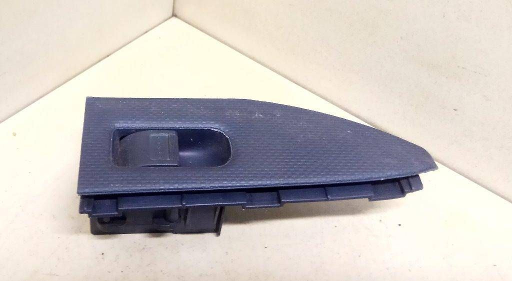 кнопка стеклоподъемника двери задней Honda Civic 7 поколение 2003 - фото №1