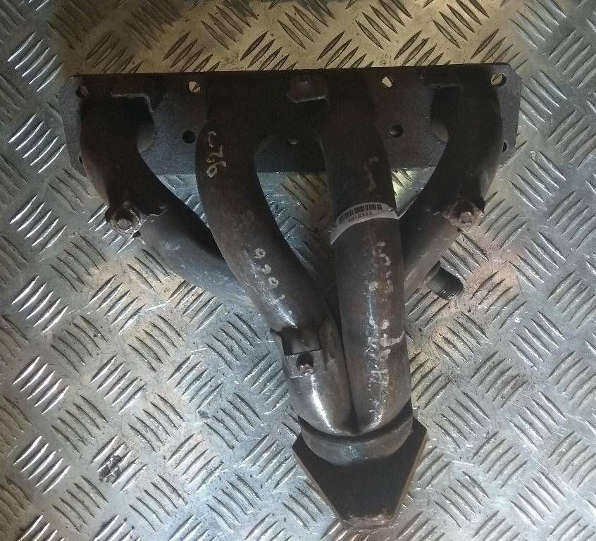 коллектор выпускной Mazda 626 GE 1991, 2.0 л., i, бензин, АКПП, седан, передний привод, FS01-13-450A - фото №1