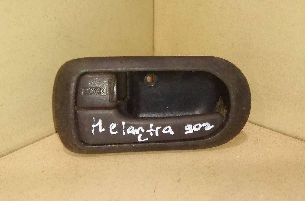 ручка внутренняя Hyundai Elantra 1 поколение 1990 - фото №1