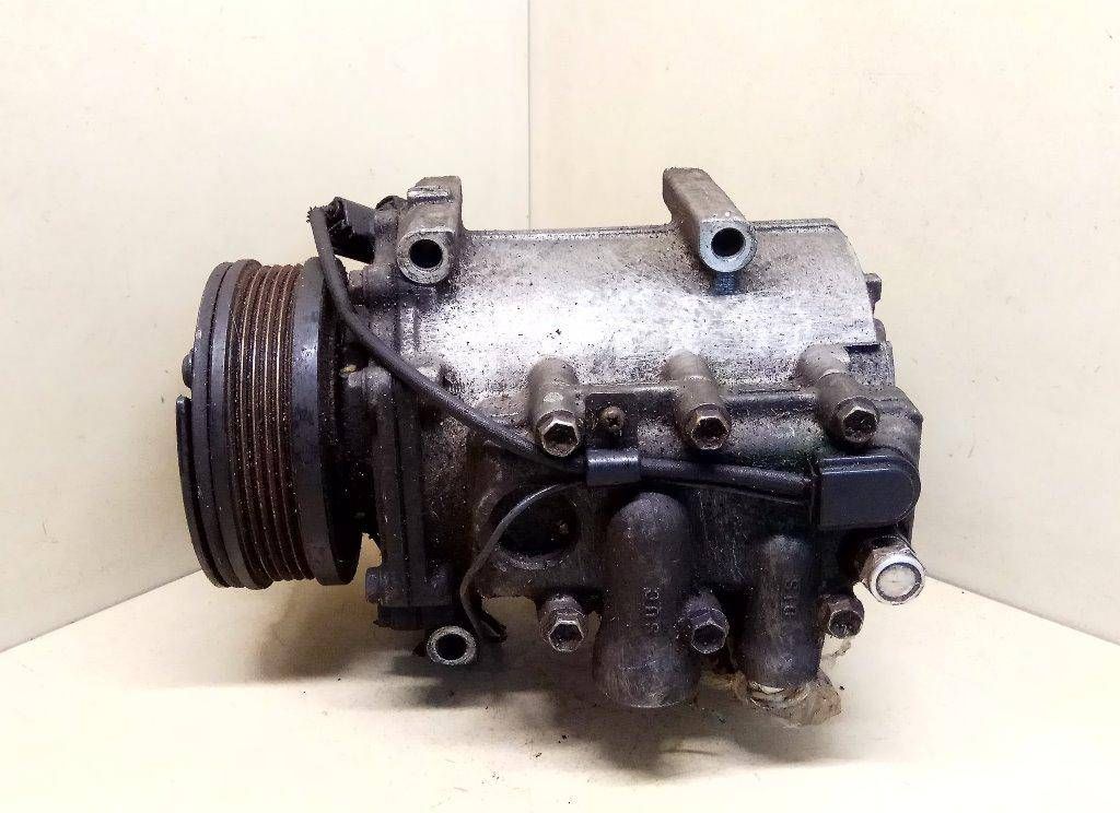 компрессор кондиционера Mitsubishi Galant 7 поколение 1995, 2.0 л., i, бензин, MSC105CVS, AKC201A402 - фото №1