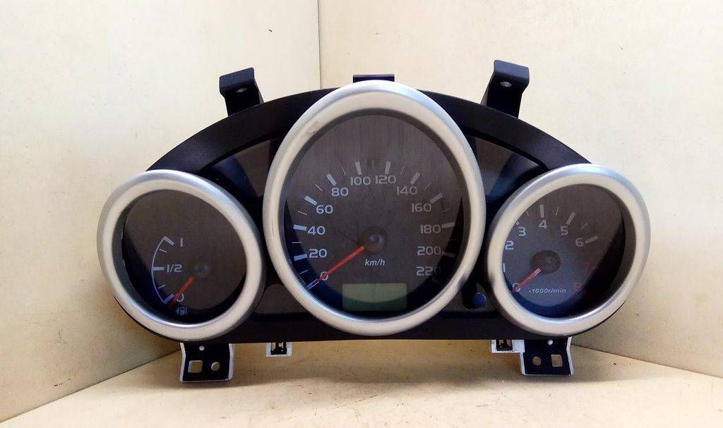 щиток приборов (приборная панель) Mitsubishi Colt 6 поколение (Z20/Z30) 2006, 1.3 л., i, бензин, MR51770 - фото №1