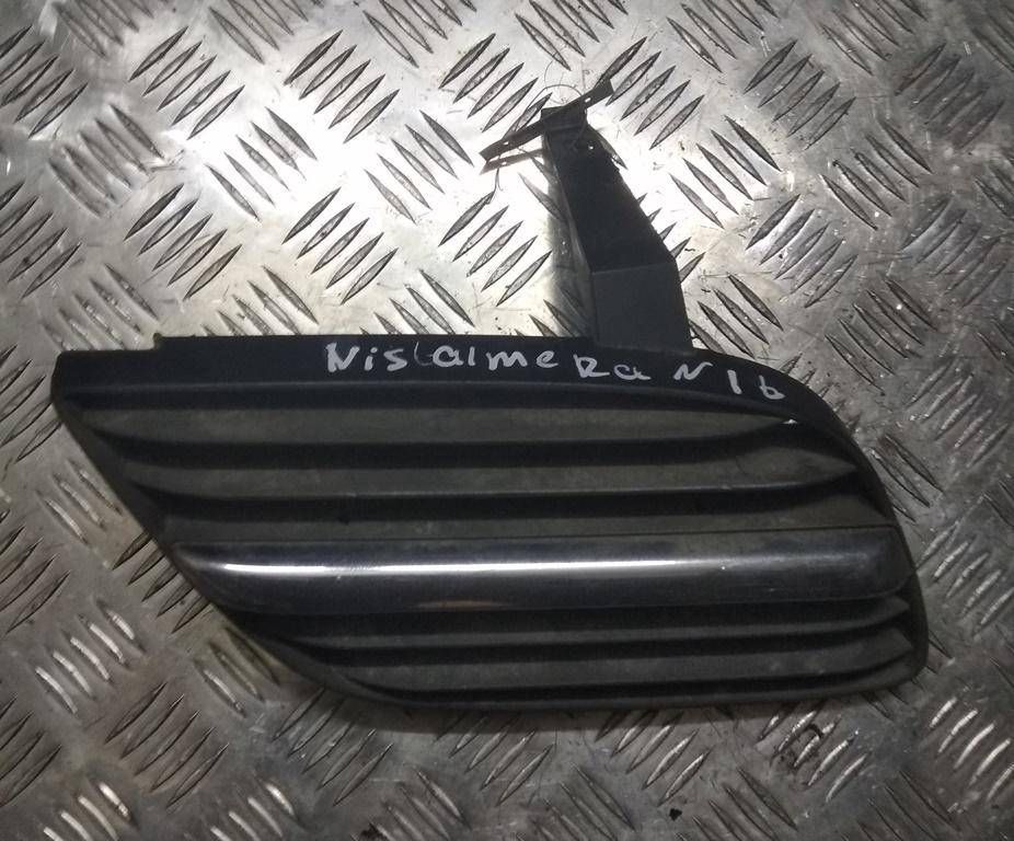 заглушка (решетка) в бампер Nissan Almera N16 2001 - фото №1