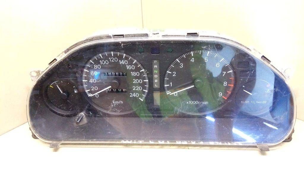 щиток приборов (приборная панель) Mitsubishi Galant 7 поколение 1996, 2.0 л., i, бензин, МКПП, V6 - фото №1