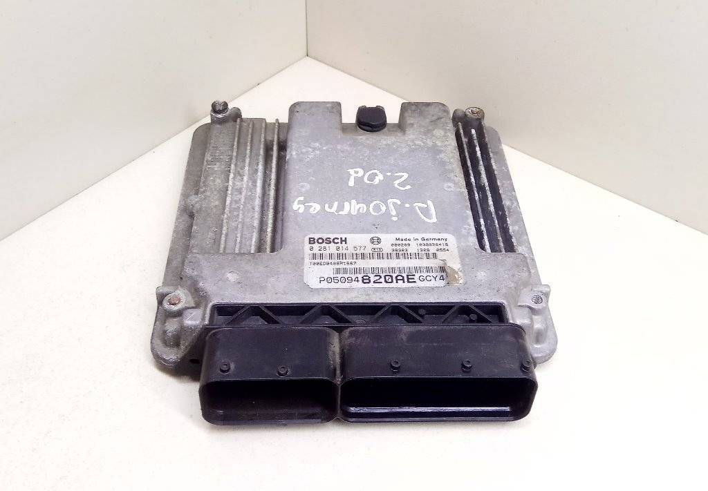 блок управления двигателем Dodge Journey 1 поколение 2008, 2.0 л., D, дизель, BOSCH, 0281014577, 1039S26416 - фото №1