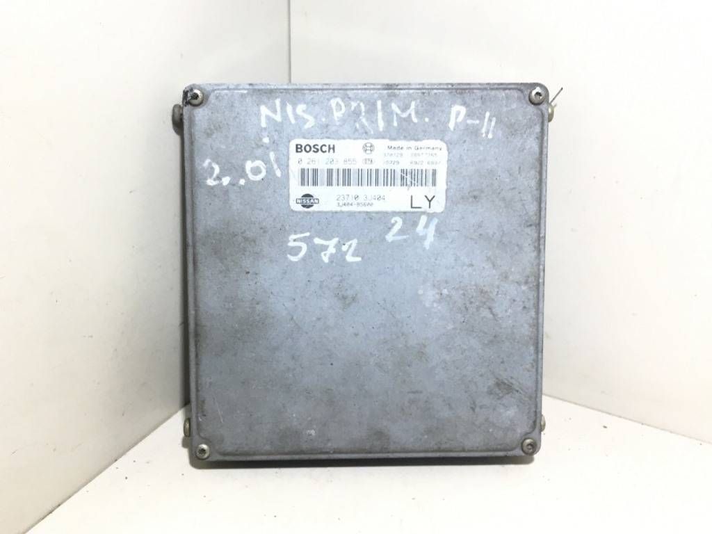 блок управления двигателем Nissan Primera P11 1998, 2.0 л., i, бензин, 261203855 - фото №1