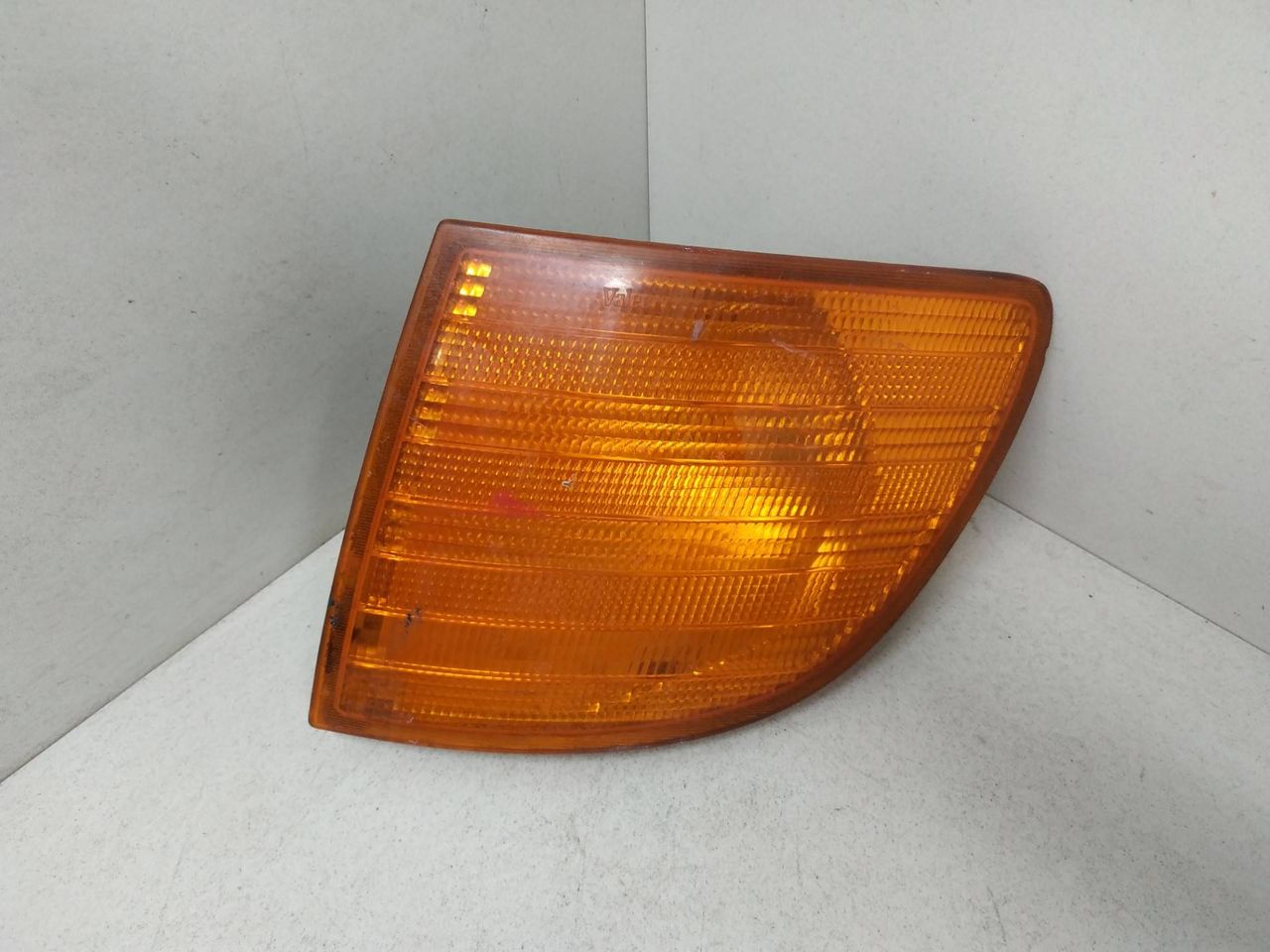 поворотник левый Mercedes-Benz Vito W638 2000, VALEO, 18-5510B - фото №1