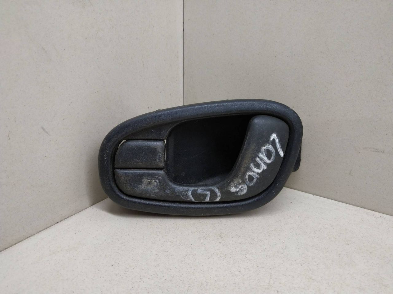 ручка внутренняя Daewoo Lanos T100 1999 - фото №1