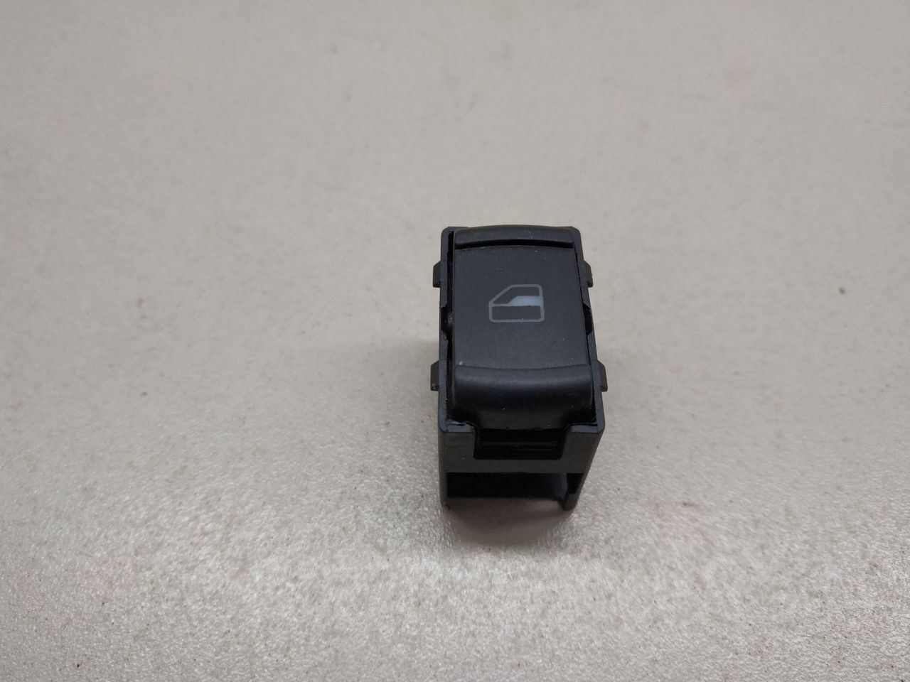кнопка стеклоподъемника двери Volkswagen Passat B5 2000, 3B0959855B - фото №1