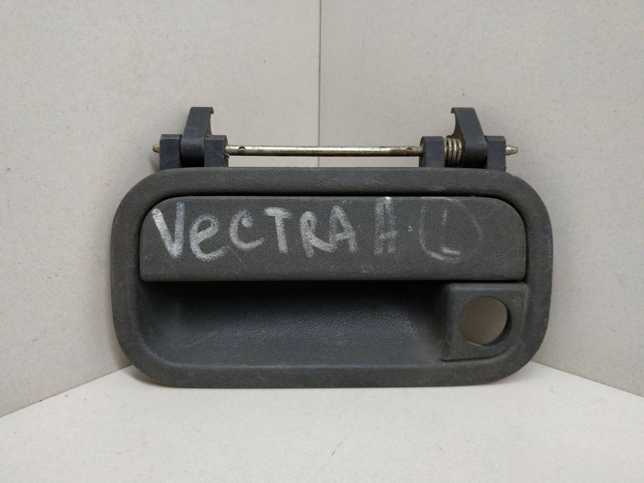 ручка наружная Opel Vectra A 1994 - фото №1
