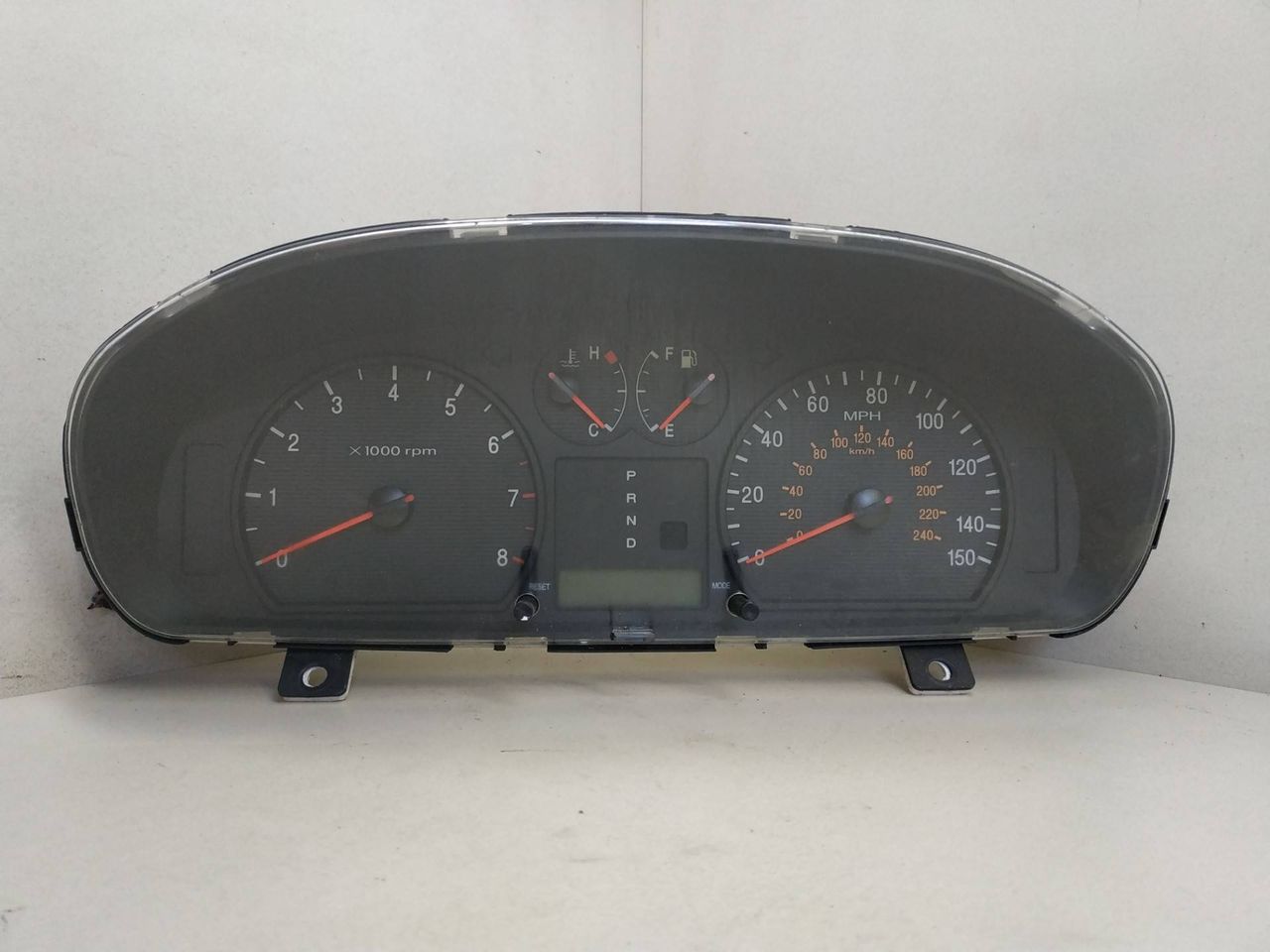 щиток приборов (приборная панель) Kia Magentis 1 поколение 2002, бензин, АКПП, 94001-3C295 - фото №1