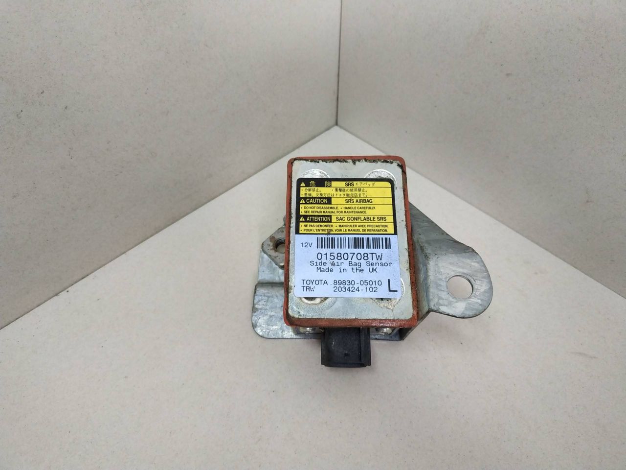 блок AirBag Toyota Avensis 1 поколение (T220) 1998, 89830-05010, 203424-102, 01580708TW - фото №1