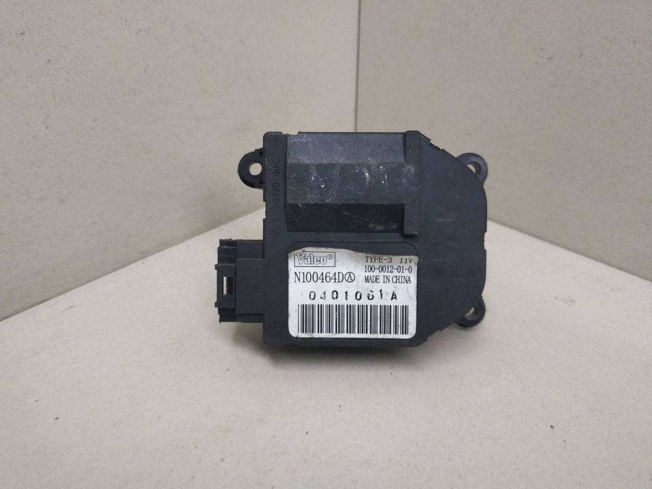 моторчик заслонки печки Nissan Note E11 2008, 1.6 л., бензин, N100464D, 100-0012-01-0, 0401061A - фото №1