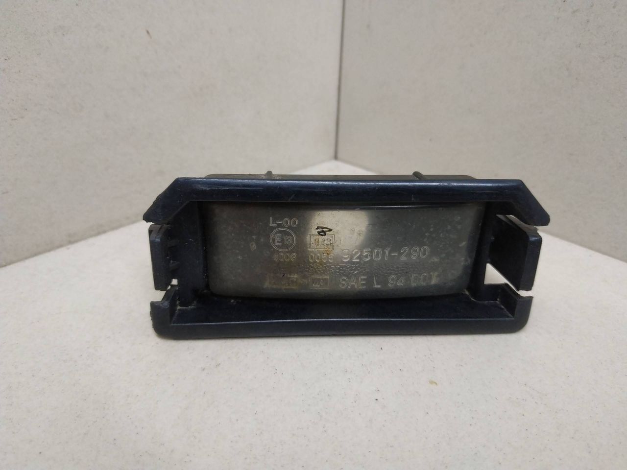 подсветка номера Hyundai Coupe RD 1997, 92501-290 - фото №1