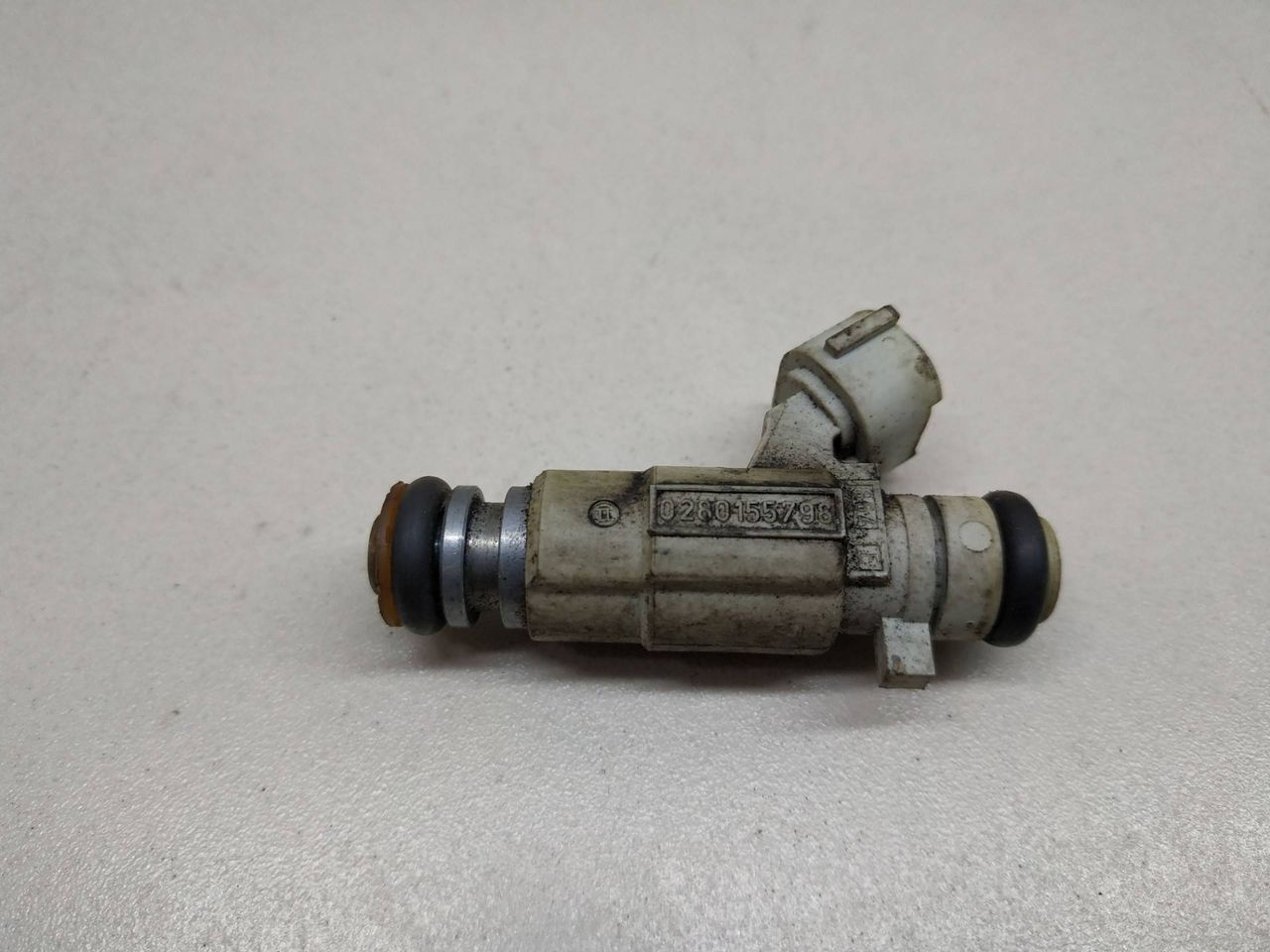 форсунка Nissan Primera P10 1997, 2.0 л., i, бензин, 16600-3J000, 0280155796 - фото №1