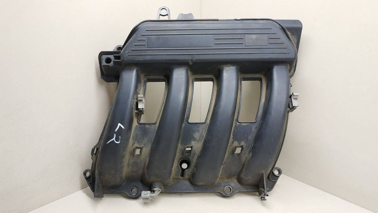 коллектор впускной Renault Scenic 1 поколение 1997, 1.8 л., бензин, A8200052800 - фото №1
