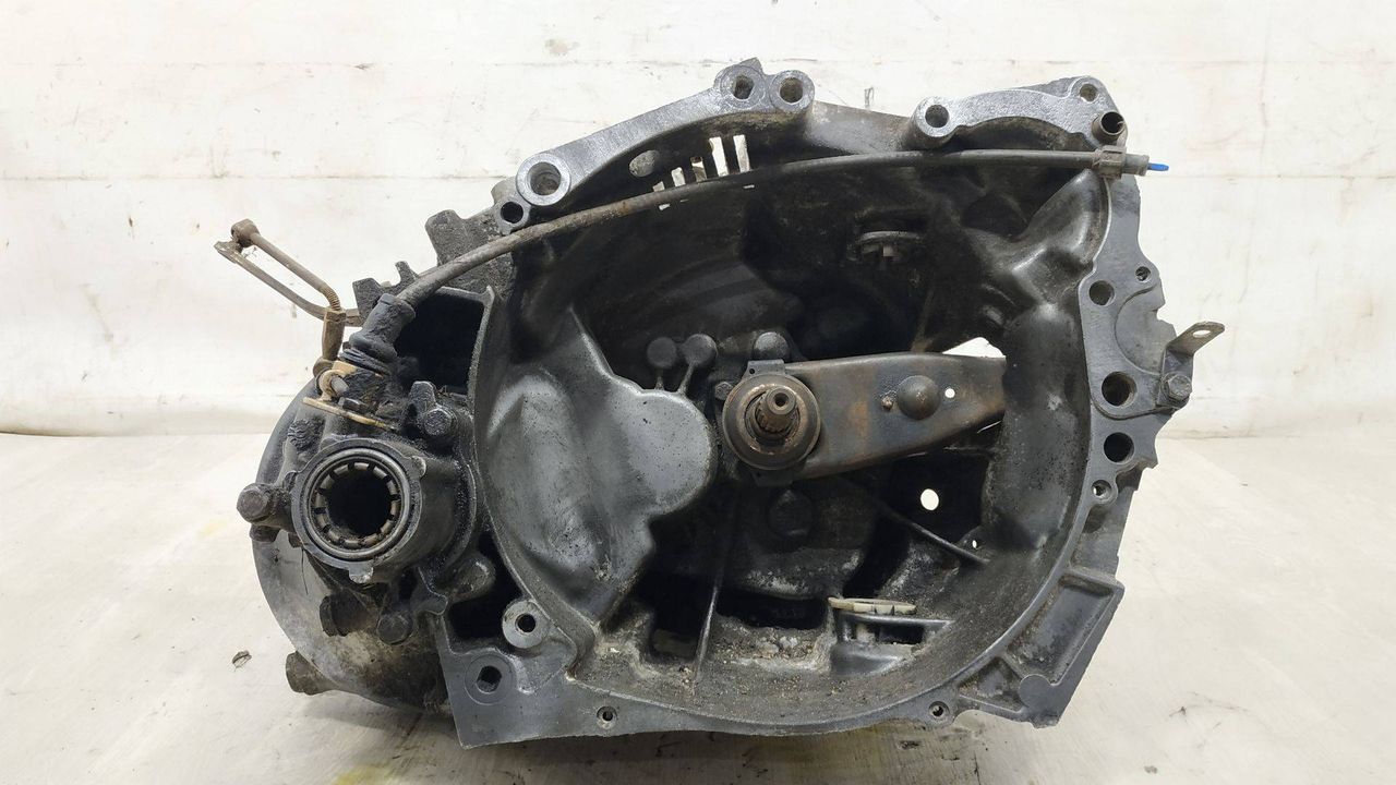 КПП механическая (МКПП) Peugeot 405 1 поколение 1993, 1.8 л., дизель, 20CJ56, 1618722, 9431229021 - фото №1
