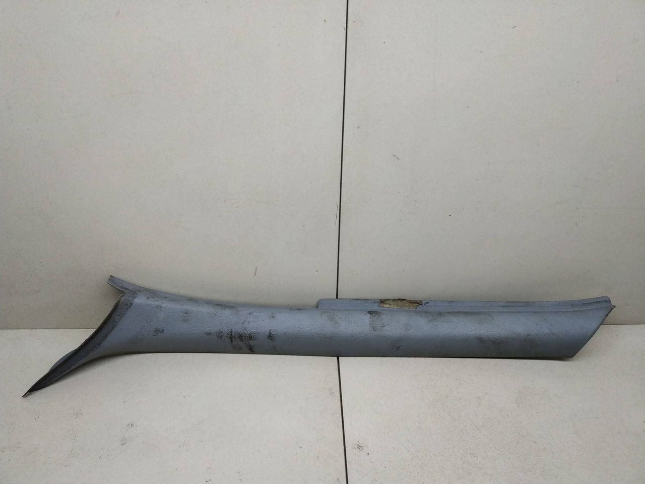 накладка внутренняя на заднюю панель кузова Citroen Saxo 1 поколение S0 1998, 1.0 л., i, CDY (TU9M), бензин, 5МКПП, красный, хетчбэк 3 дв., передний привод, 9619639977 - фото №1
