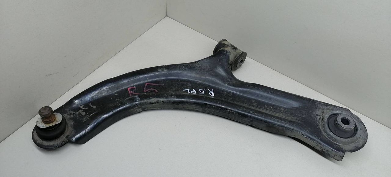рычаг передний левый Renault Modus 1 поколение JP0J 2004, 1.4 л., i, K4J 770, бензин, 5МКПП, красный, хетчбэк 5 дв., передний привод, 8200744091 - фото №1