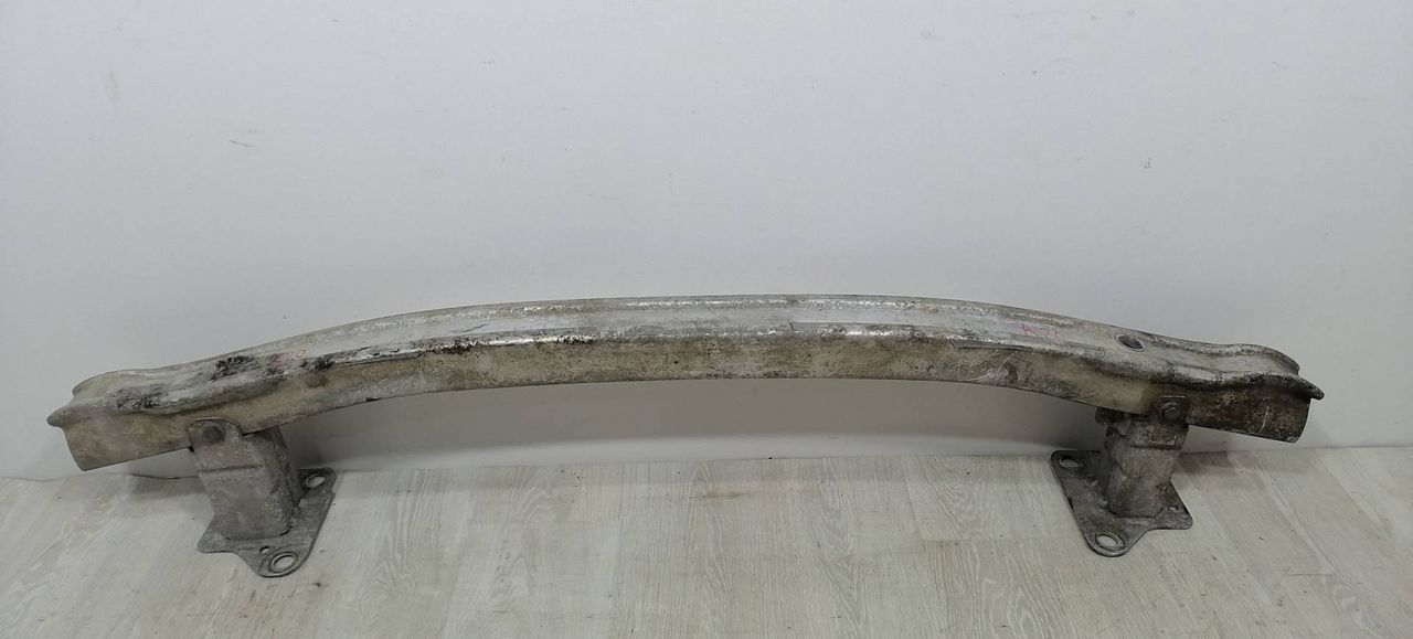 усилитель бампера переднего Renault Scenic 2 поколение JM0G 2005, 1.9 л., DCi, F9Q 812, дизель, 6МКПП, серый, минивэн, передний привод, 8200534784A, 8200534771A - фото №1