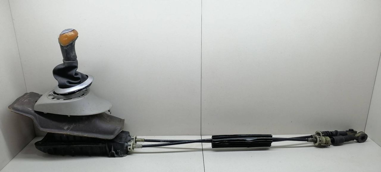 кулиса Renault Modus 1 поколение JP0J 2004, 1.4 л., i, K4J 770, бензин, 5МКПП, красный, хетчбэк 5 дв., передний привод, 8200273239 - фото №1