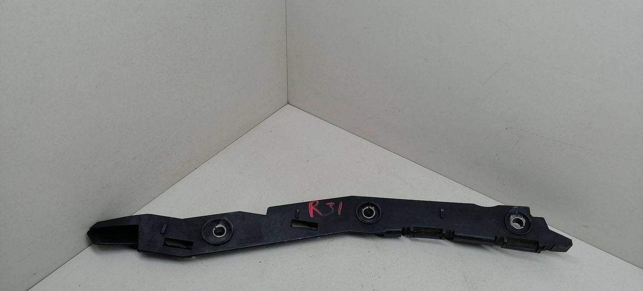 Крепление бампера переднего Citroen C4 Picasso 1 поколение 2008, 1.6 л., HDi, 9HZ (DV6TED4), дизель, 5МКПП, минивэн, передний привод, 9656671080 - фото №1