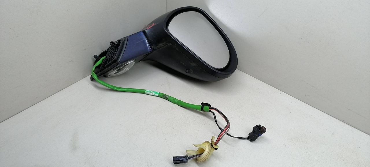 зеркало наружное правое Peugeot 308 1 T7 2007, 1.6 л., HDi, 9HZ (DV6TED4), дизель, 5МКПП, синий, хетчбэк 5 дв., передний привод, 8153NC - фото №1