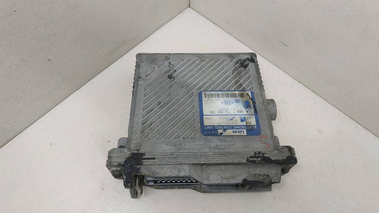 блок управления двигателем Renault Laguna 1 поколение 1996, 1.9 л., дизель, 7700868189, R04080005F, 80616J, FPG - фото №1