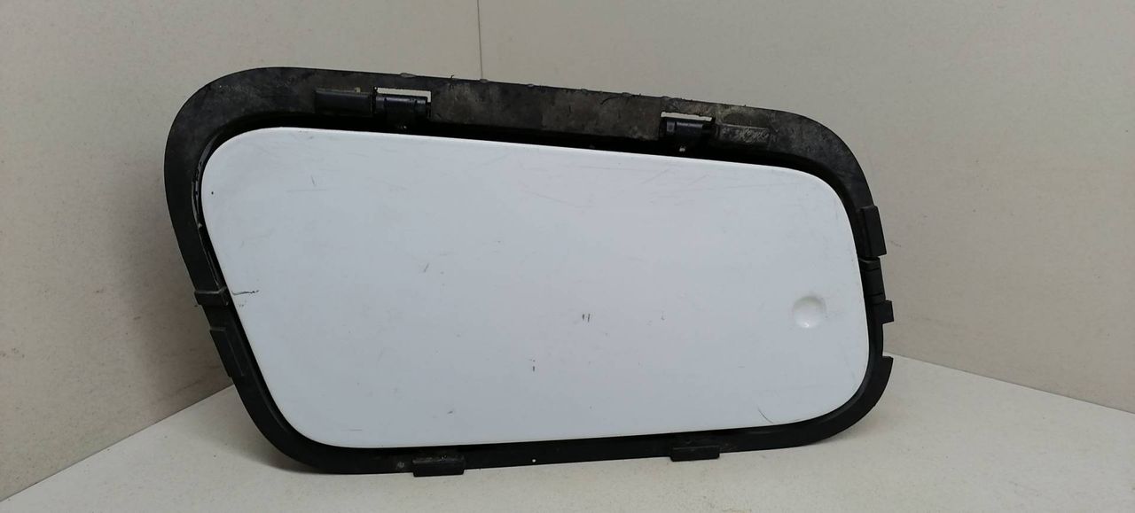 лючок топливного бака Renault Espace 4 поколение 2006, 1.9 л., DCi, F9Q 820, дизель, 6МКПП, белый, минивэн, передний привод, 8200100985 - фото №1