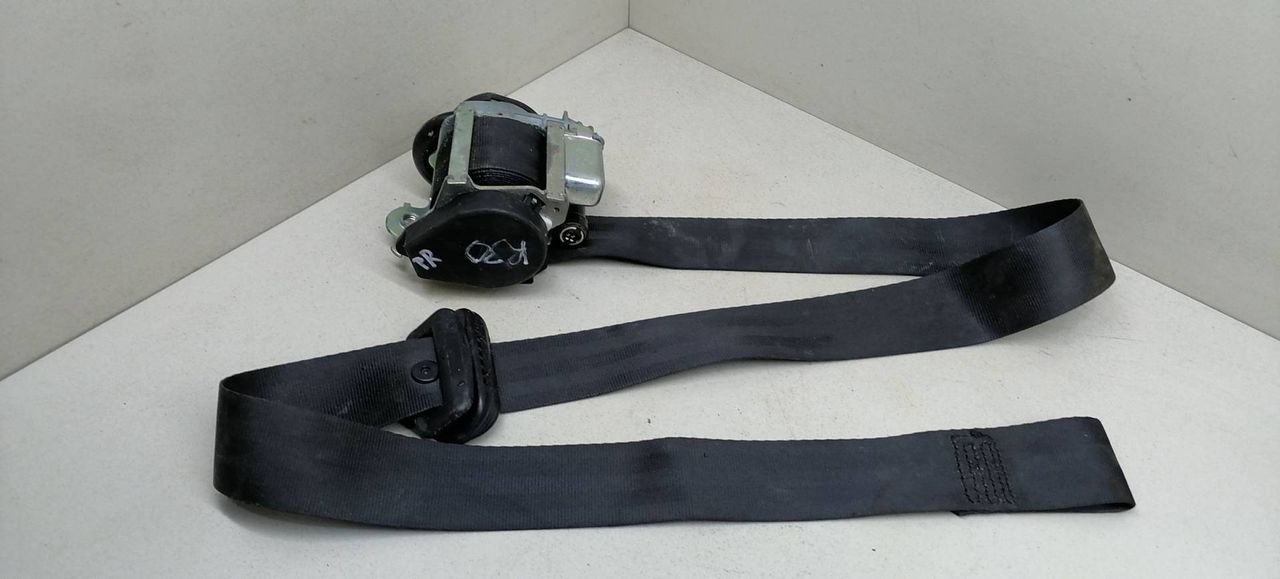 ремень безопасности Peugeot 1007 1 поколение 2007, 1.6 л., HDi, 9HZ (DV6TED4), дизель, 5МКПП, серебристый, хетчбэк 3 дв., передний привод, 96446706XX - фото №1