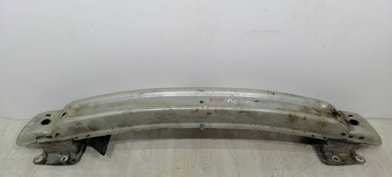 усилитель бампера переднего Renault Laguna 2 поколение 2004, 1.9 л., DCi, F9Q 670, дизель, МКПП, салатовый, универсал, передний привод, 7782148920 - фото №1