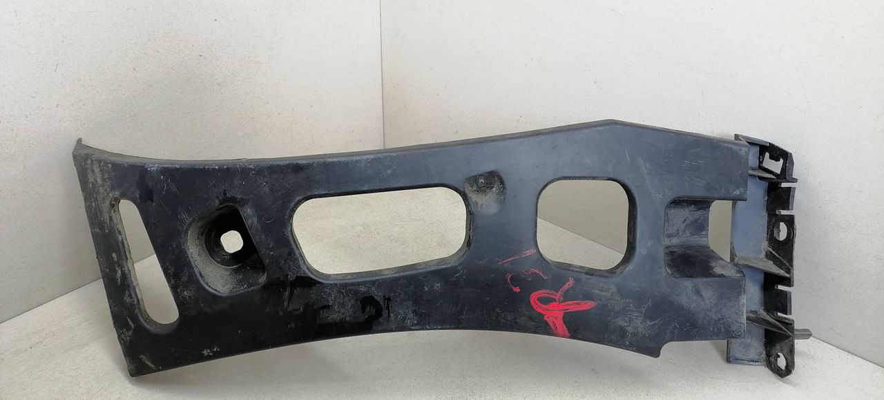Крепление бампера заднего Citroen C4 Picasso 1 поколение 2008, 1.6 л., HDi, 9HZ (DV6TED4), дизель, 5МКПП, минивэн, передний привод, 9680526180 - фото №1