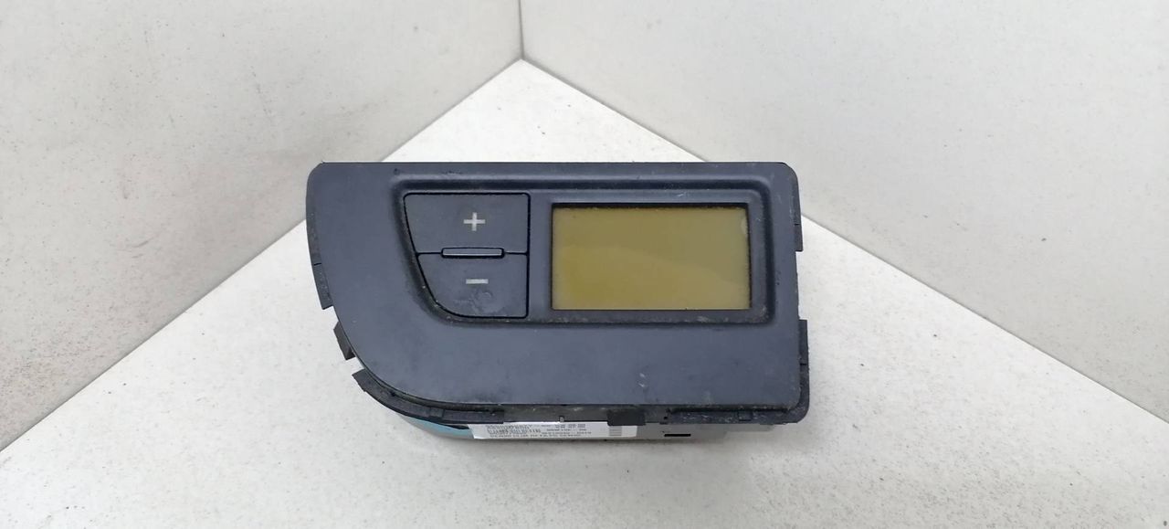 блок управления печки / климат-контроля Citroen C4 Picasso 1 поколение 2008, 1.6 л., HDi, 9HZ (DV6TED4), дизель, 5МКПП, минивэн, передний привод, DENSO, 9650868877, A83007600 - фото №1