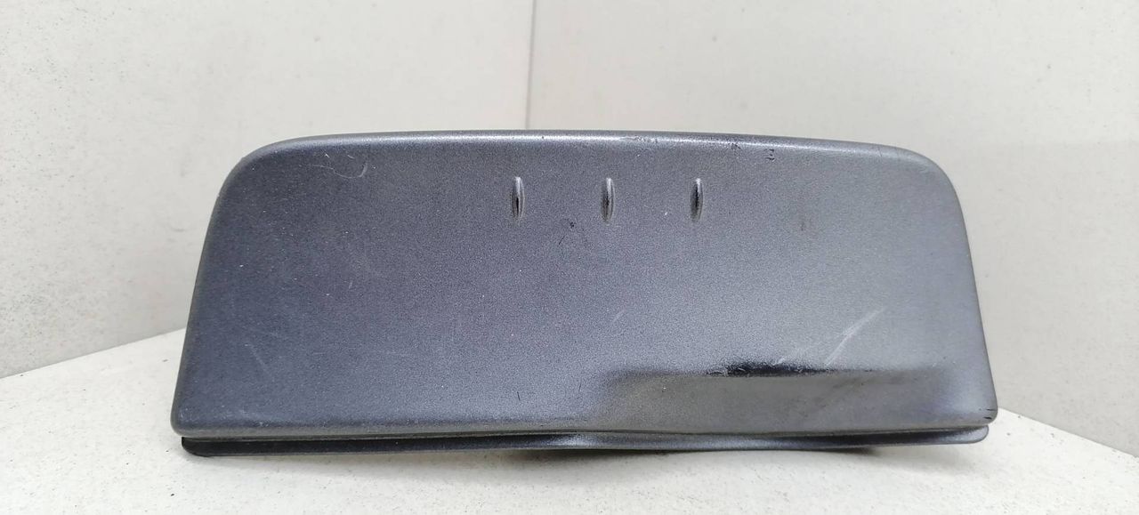 пепельница Renault Laguna 2 поколение 2004, 1.9 л., DCi, F9Q 670, дизель, МКПП, салатовый, универсал, передний привод, A1069306 - фото №1