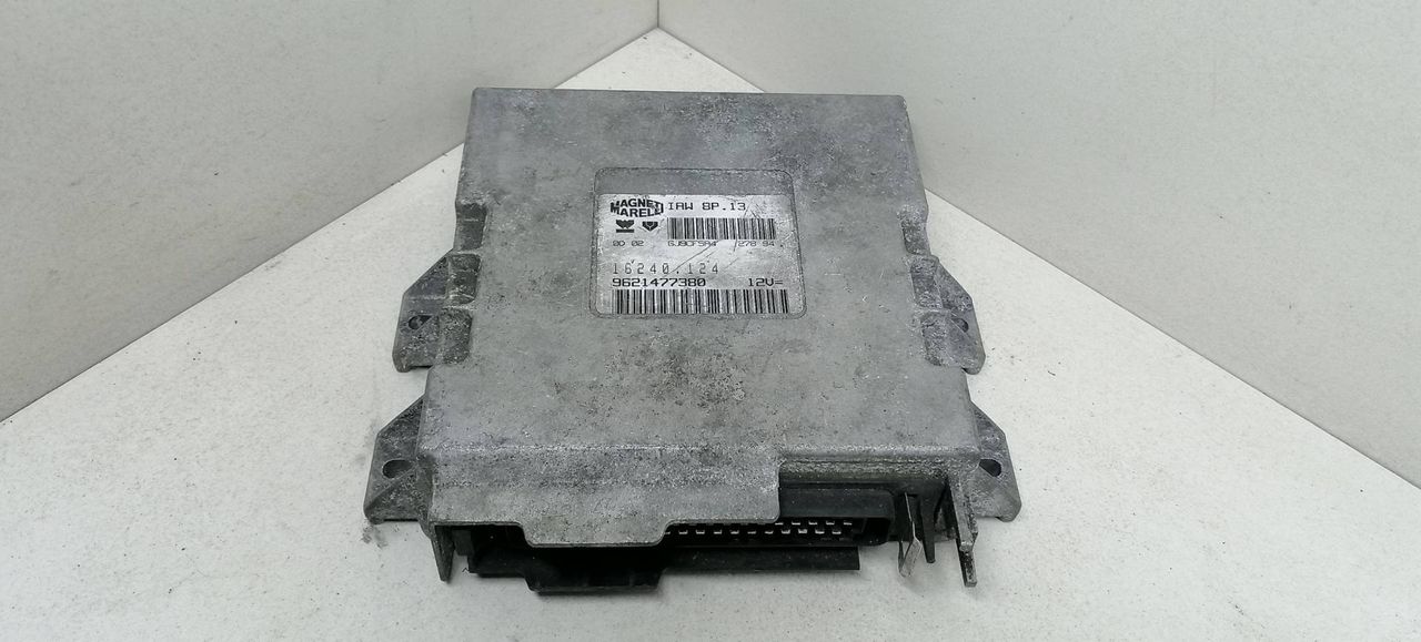 блок управления двигателем Peugeot 406 1 поколение 1997, MAGNETIMARELLI, 9621477380, 16240.124, GJ9CFSA4 - фото №1