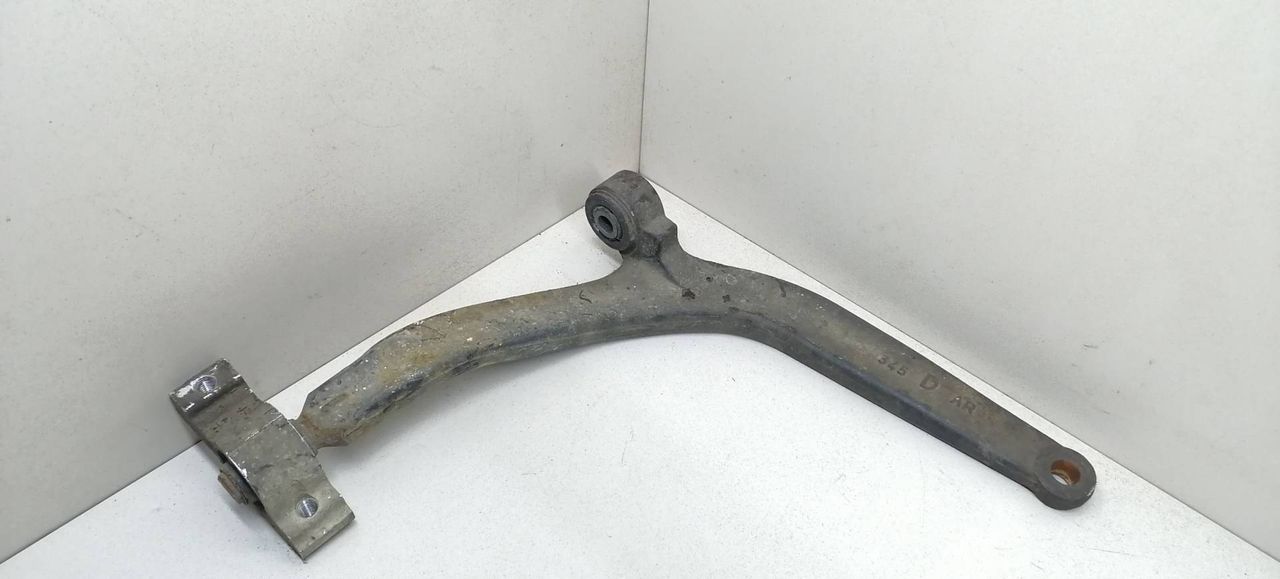 рычаг передний правый Peugeot 406 1 поколение 1998, 1.9 л., TD, DHX (XUD9TE), дизель, 5МКПП, зелёный, передний привод, 3521E1 - фото №1