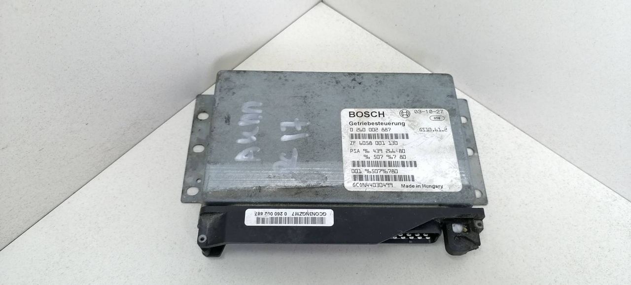 блок управления АКПП Peugeot 607 1 поколение 9D 2003, 2.2 л., HDi, 4HX (DW12TED4/FAP), дизель, АКПП, синий, седан, передний привод, 0260002887, ZF6058001130, 9643926680, 9650796780 - фото №1