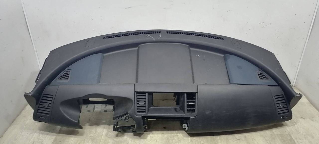 панель передняя салона (торпедо) Nissan Murano Z50 2005, 3.5 л., i, VQ35DE, бензин, АКПП, серый, внедорожник 5 дв., полный привод, 68100CA001 - фото №1