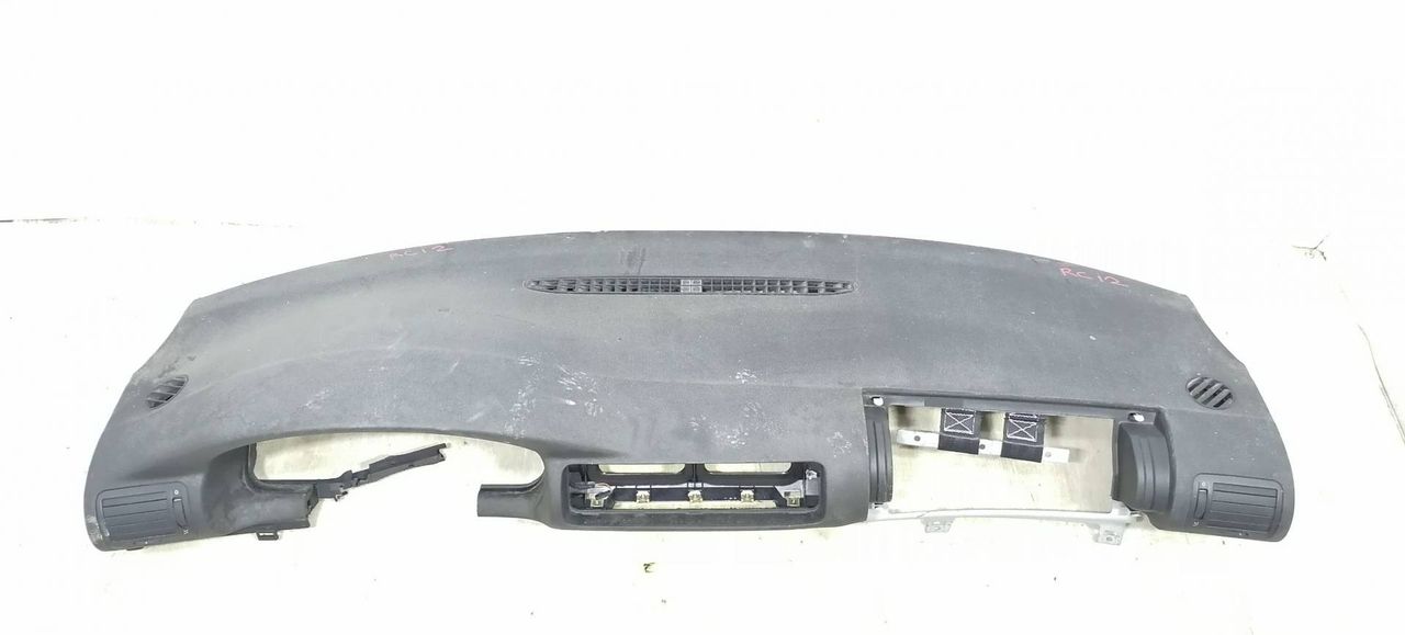 панель передняя салона (торпедо) Volkswagen Passat B5 3B5 1997, 1.9 л., TDi, AHU, дизель, 5МКПП, серебристый, седан, передний привод, 3B1857003 - фото №1