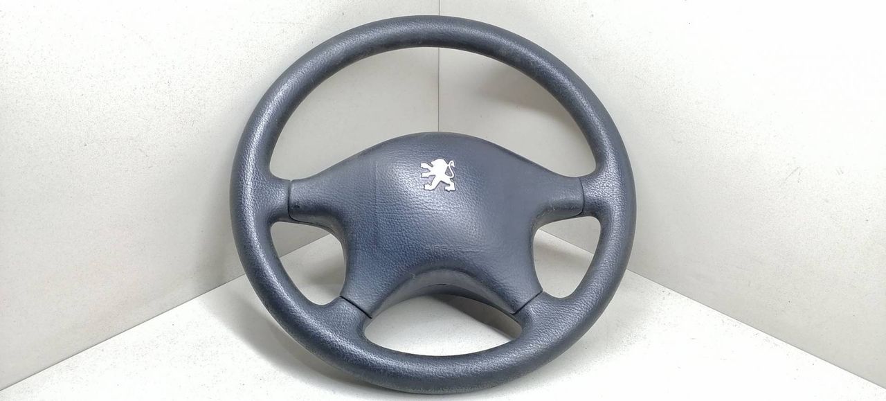 подушка безопасности водителя Peugeot 406 1 поколение 1998, 1.9 л., TD, DHX (XUD9TE), дизель, 5МКПП, зелёный, передний привод, 96330905ZL - фото №1