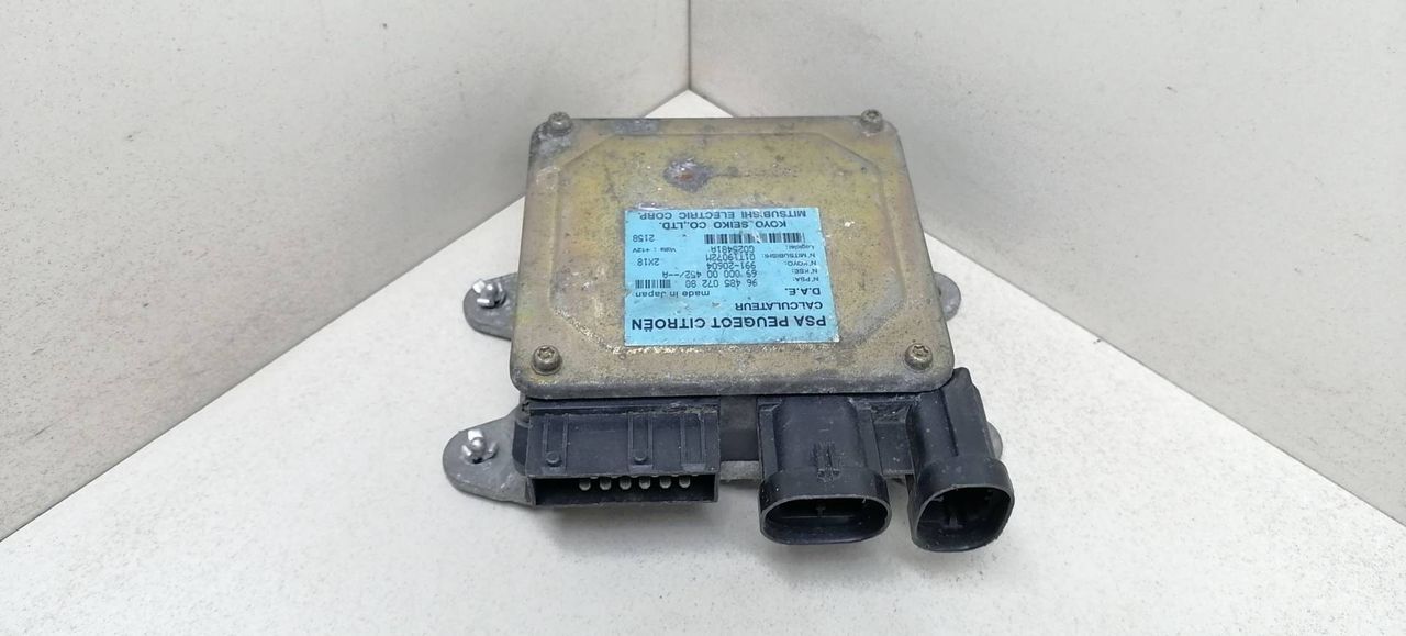 блок управления рулевой рейки Citroen C3 1 поколение 2005, G025481A, 9648507280, 6900000452A, 991-20604, Q1T19072M - фото №1