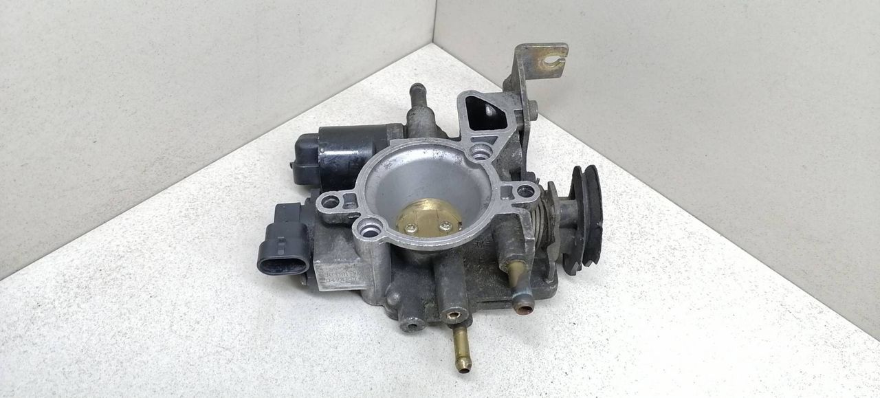 заслонка дроссельная Fiat Punto 1 поколение 1996, 30MM12, 047407B - фото №1