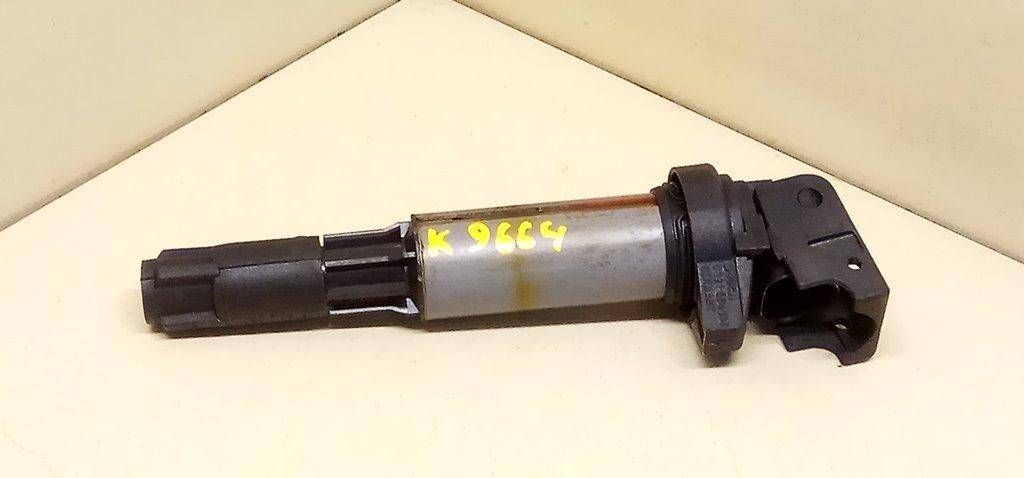 Наконечник свечной BMW 5 серия E60/E61 2004, 2.5 л., i, M54 B25 (256S5), бензин, АКПП, серый, седан, задний привод, BOSCH, 221504100 - фото №1
