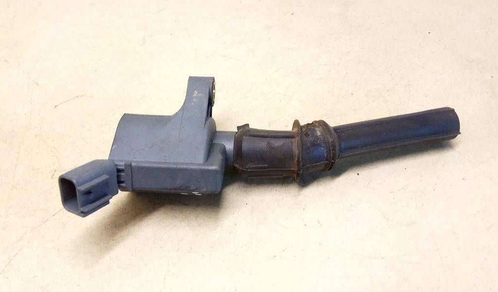 Наконечник свечной Ford Expedition 2 поколение U222 2004, 4.6 л., i, бензин, АКПП, синий, внедорожник 5 дв., полный привод - фото №1