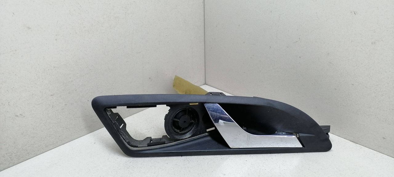 динамик высокочастотный (пищалка) Skoda Octavia 2 поколение (A5) 1Z 2005, 1.9 л., TDi, BJB, дизель, 5МКПП, бежевый, хетчбэк 5 дв., передний привод, 1Z0035411B - фото №1