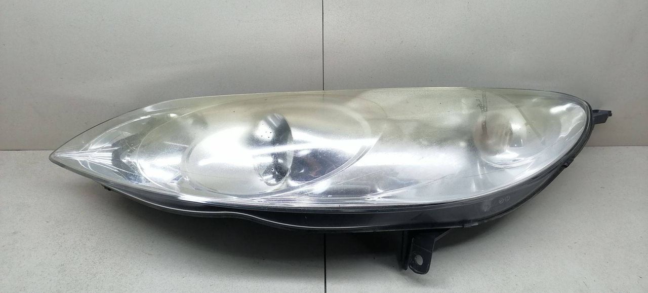 фара левая Peugeot 407 1 поколение 2007, 2.0 л., HDi, дизель, 6МКПП, синий, универсал, передний привод, 0301213201, 9660236180 - фото №1